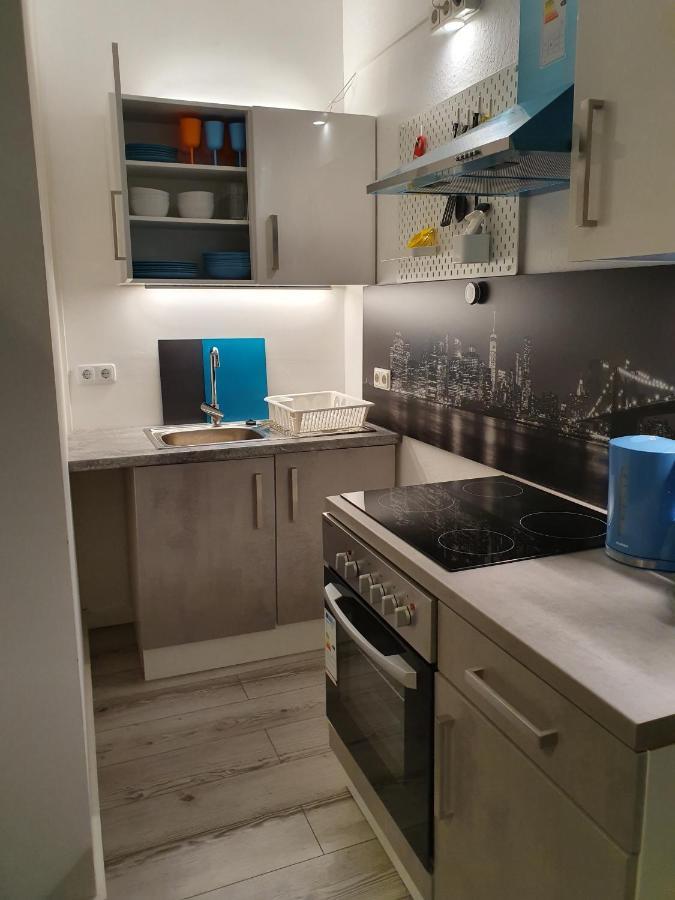 Central Lichtenberger Apartment For 6 People Berlin Ngoại thất bức ảnh
