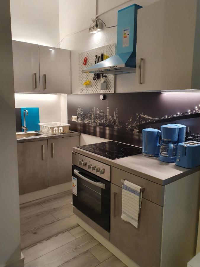 Central Lichtenberger Apartment For 6 People Berlin Ngoại thất bức ảnh