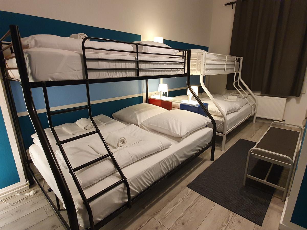 Central Lichtenberger Apartment For 6 People Berlin Ngoại thất bức ảnh