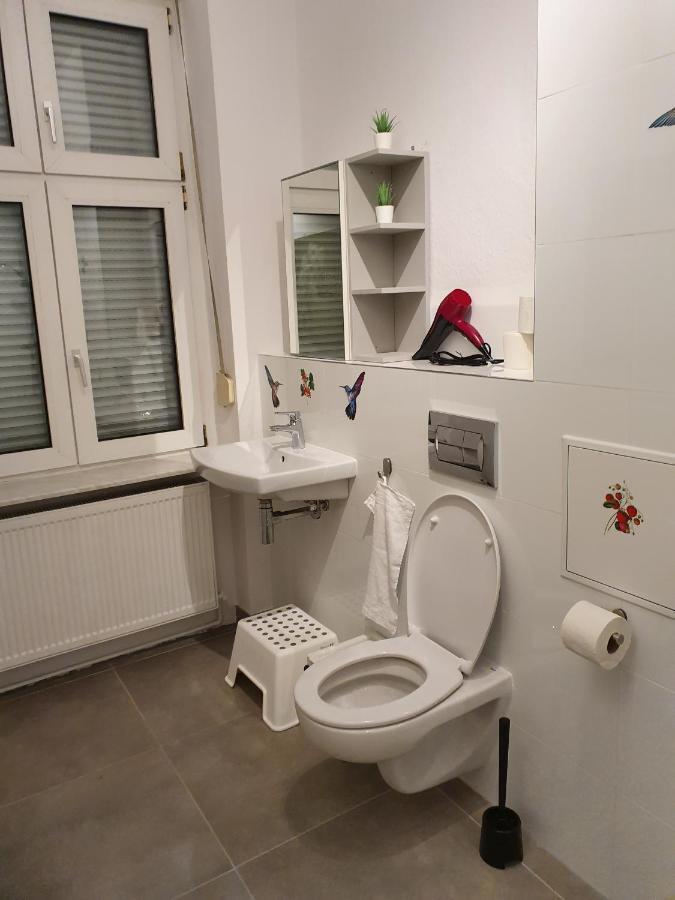 Central Lichtenberger Apartment For 6 People Berlin Ngoại thất bức ảnh